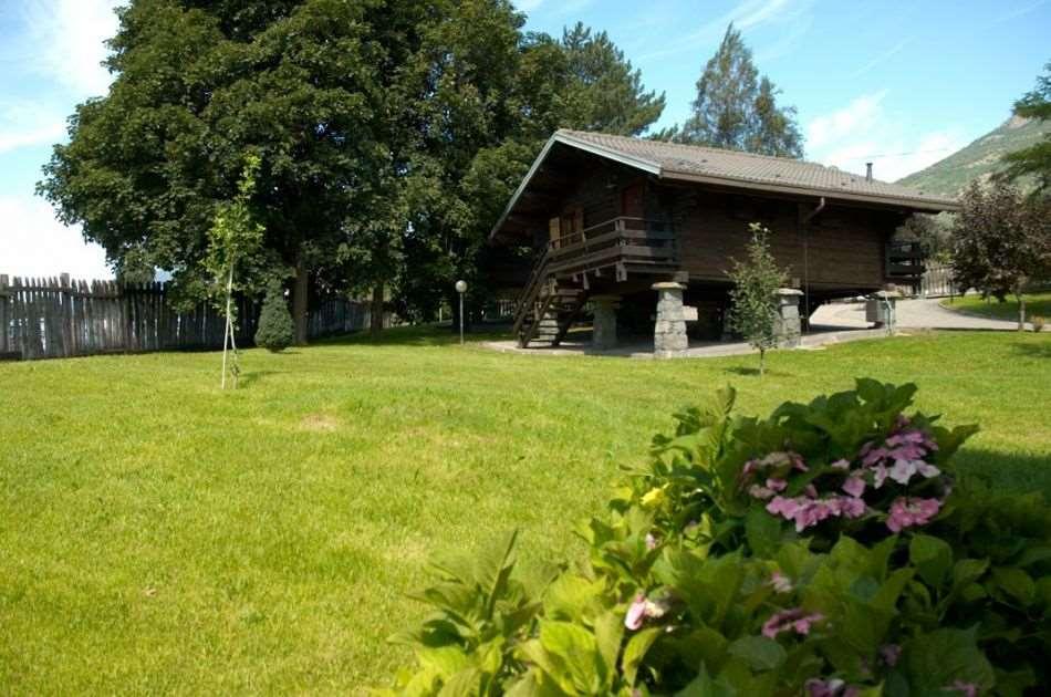 Hotel Village Pollein Kültér fotó